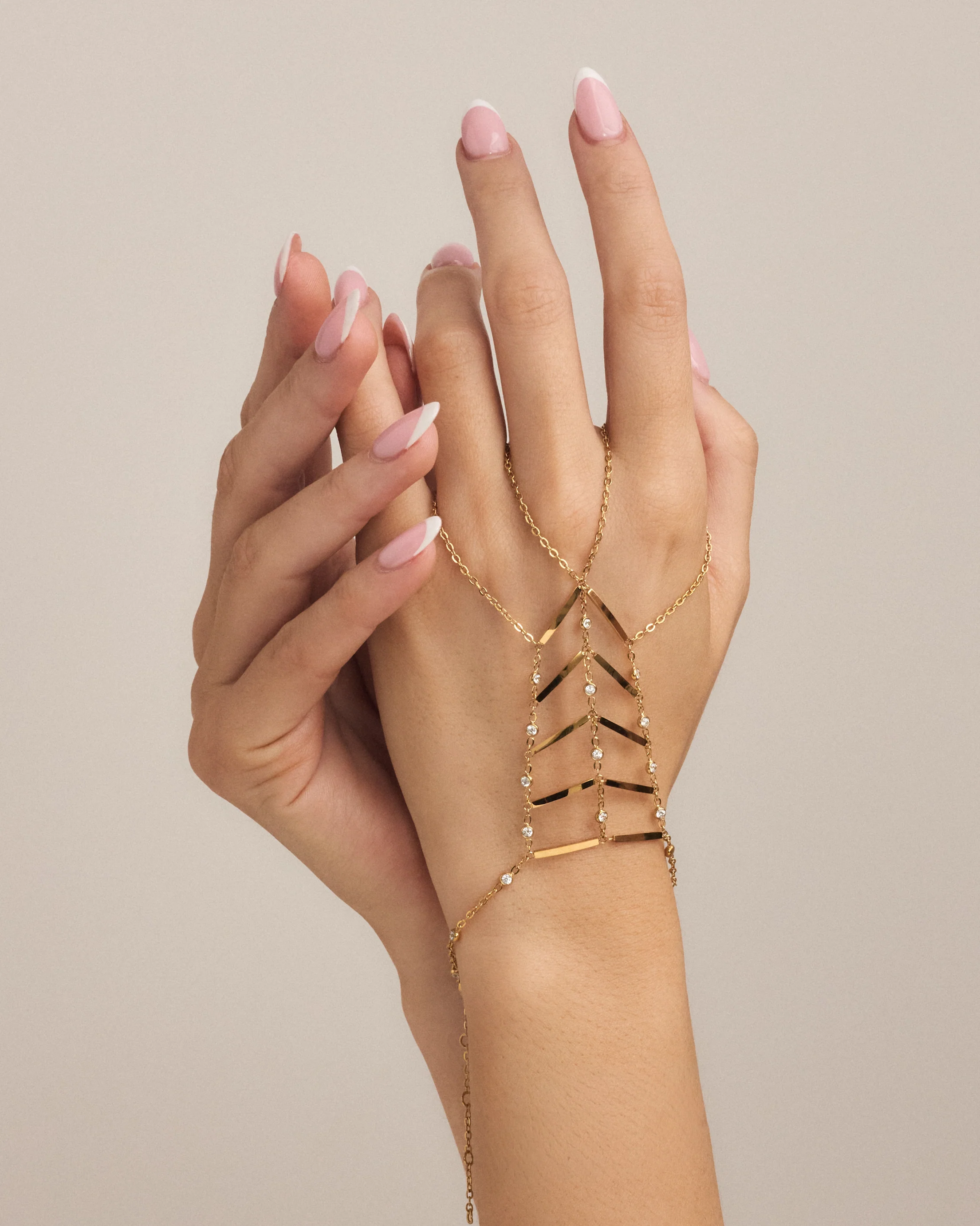 Alara Hand Chain - Image 3