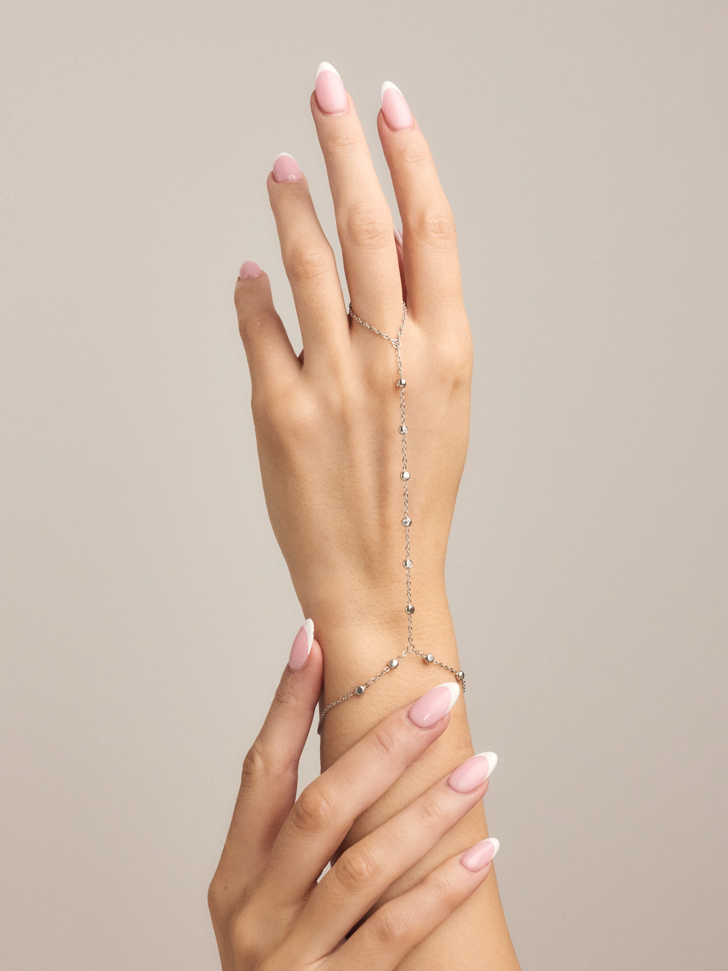 Amoura Hand Chain - Image 4