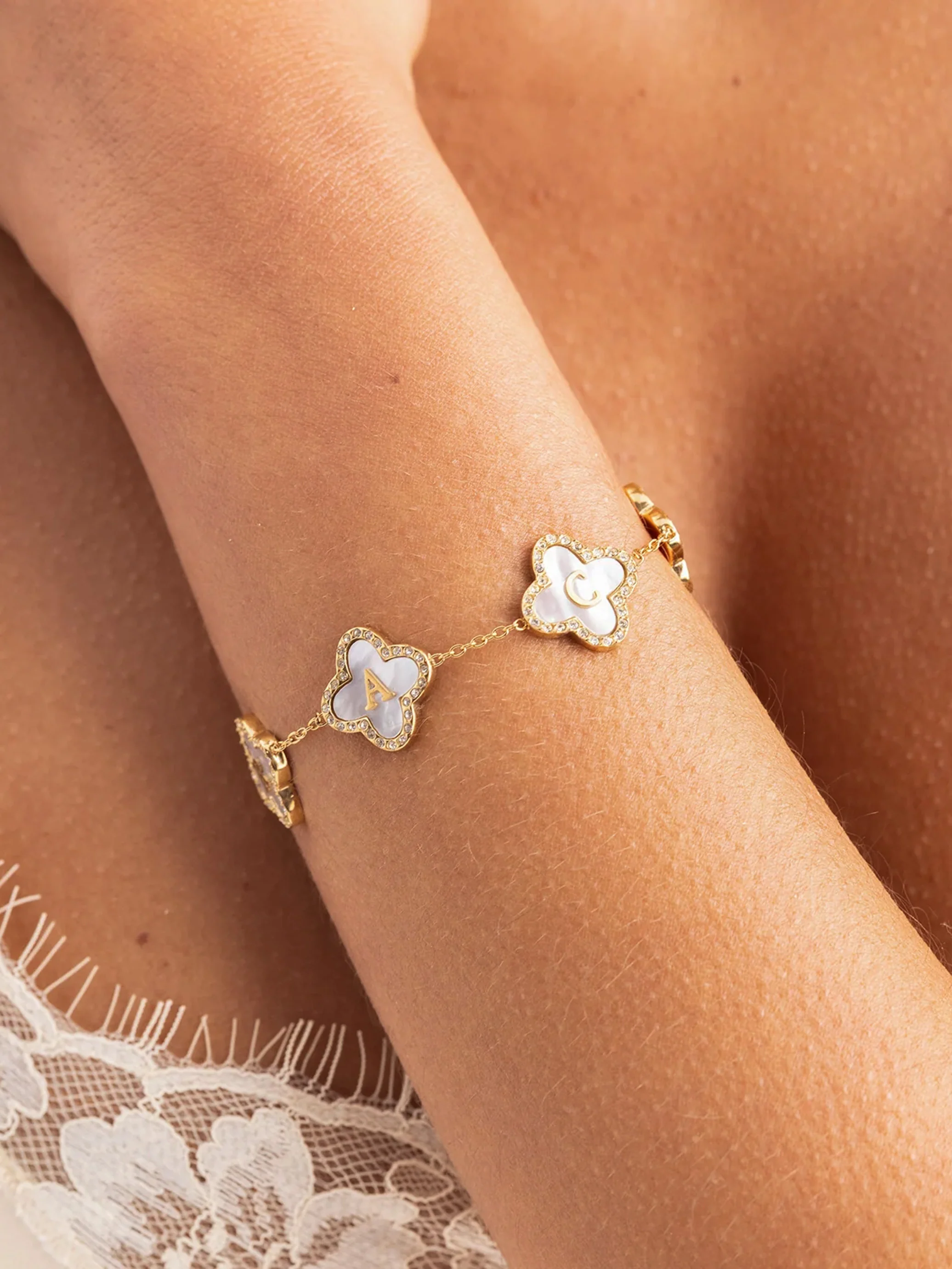 Custom Name Pavé Clover Bracelet - Image 3